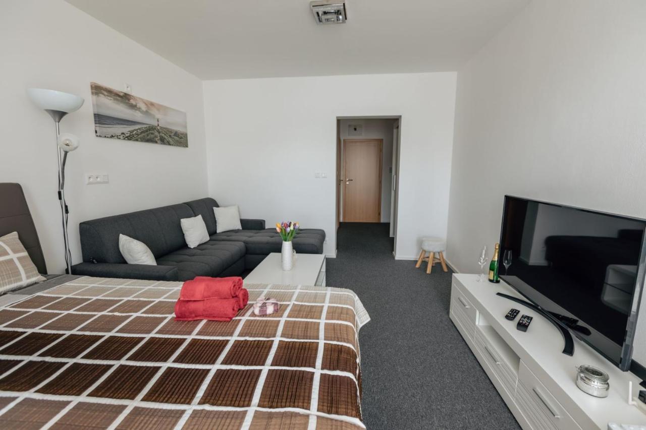 Apartman 15 Mymara Bešeňová Exterior foto